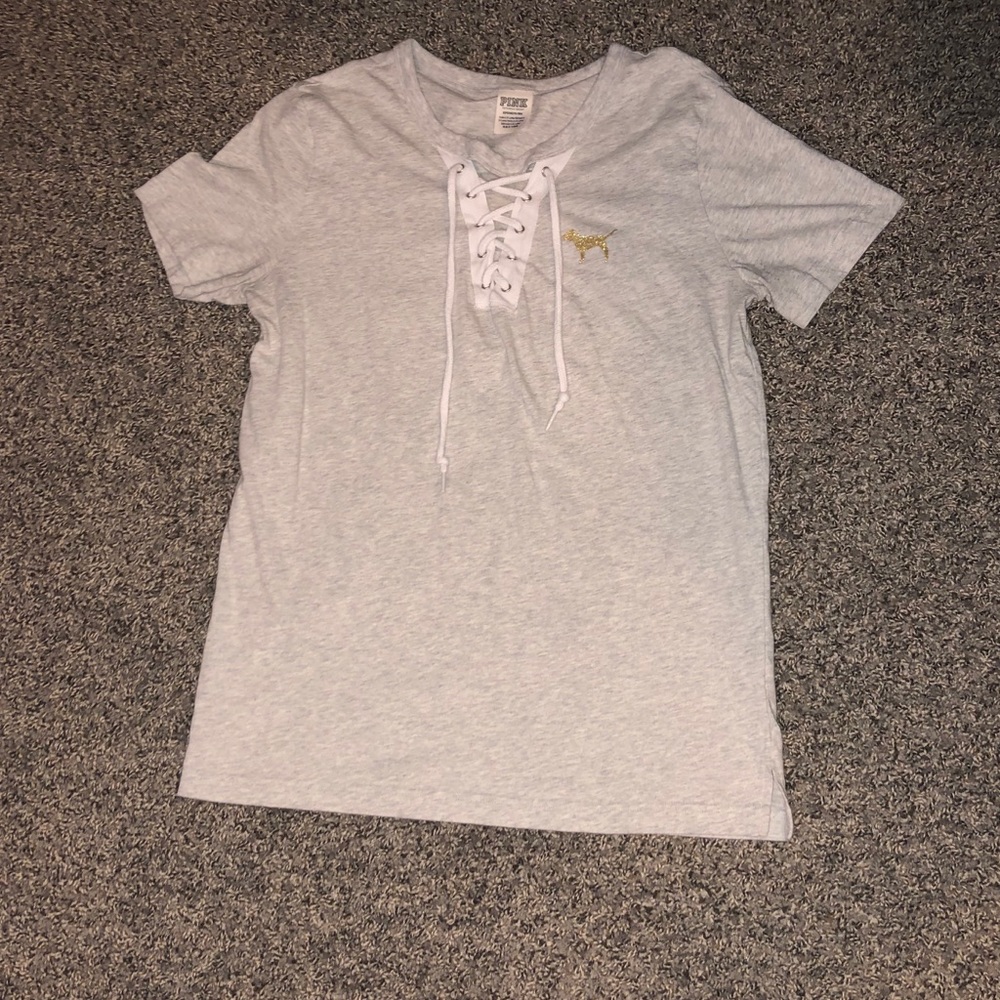 VS pink short sleeve